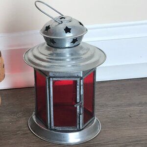 ❤️ Red Metal Candle Lantern – Star‑Cut Design ⭐